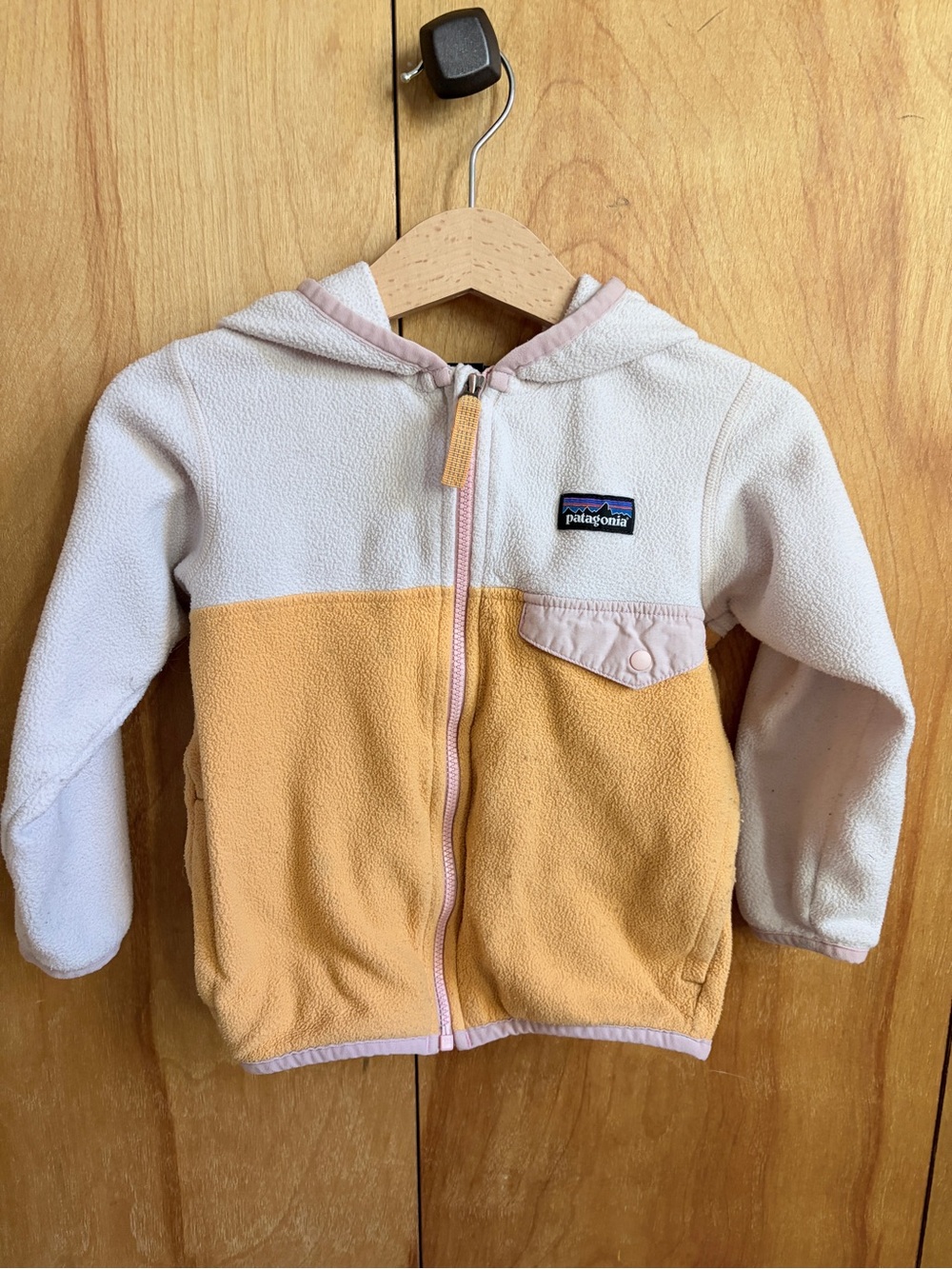 Patagonia Kids Two-Tone Hooded Fleece Jacket - Cream & Peachy Orange